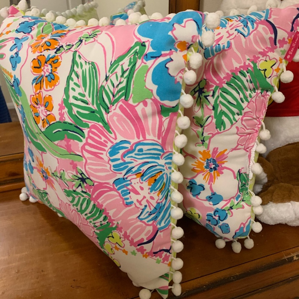 2 Lilly Pulitzer throw pillows